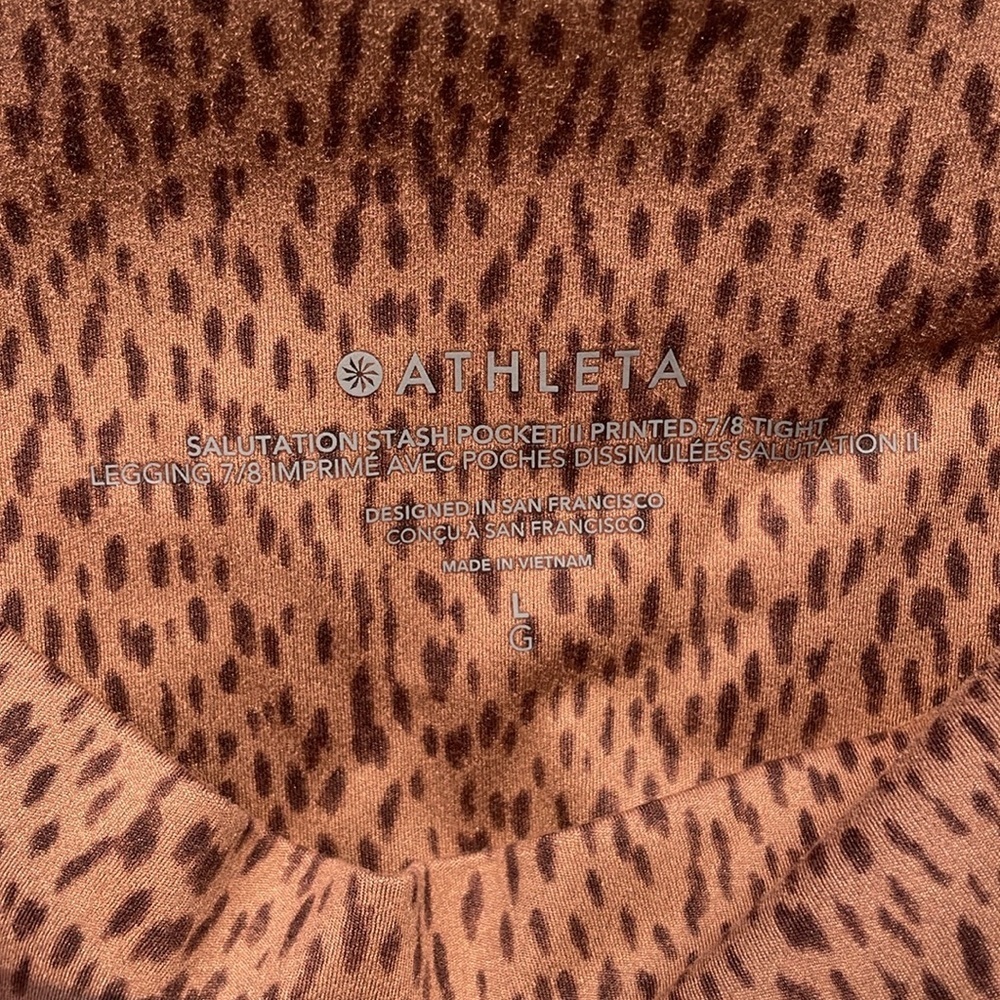 Athleta Salutation Stash Pocket ll Printed 7/8 Tight Shanti Animal Beige Sz Larg - Picture 6 of 10